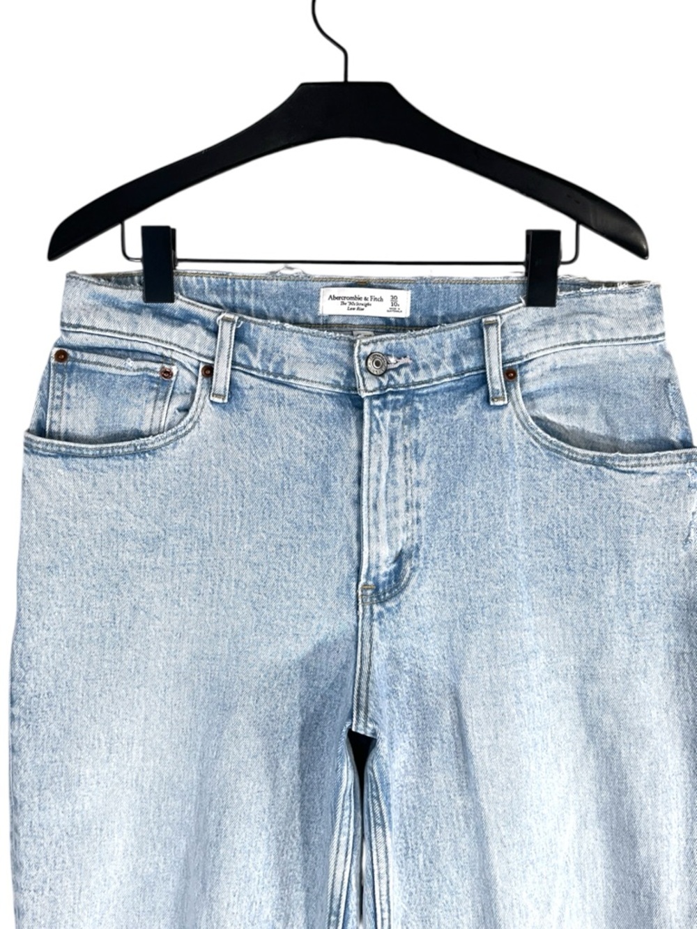 Abercrombie & Fitch Curve Love Low Rise 90s Straight Jean size 10 short - Picture 3 of 6